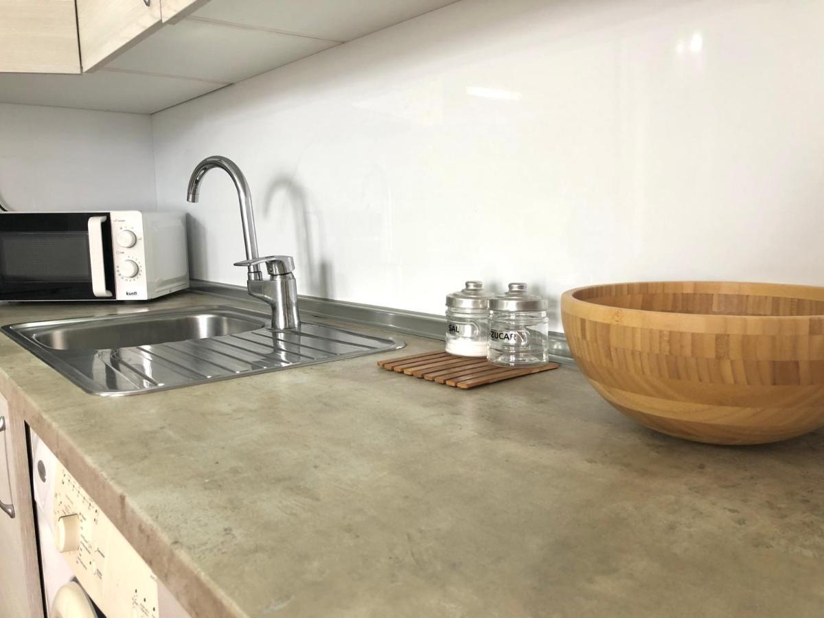Primavera Holiday Apartment Арона Екстер'єр фото