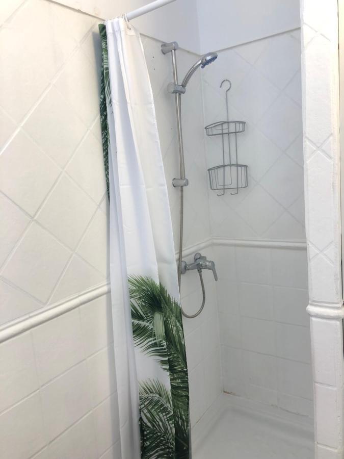 Primavera Holiday Apartment Арона Екстер'єр фото